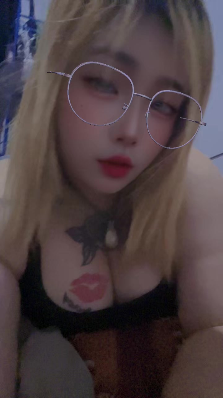@🐝🐝❤️&zwj;🩹ผึ้งที่ไม่ใช่พึ่ง🖤