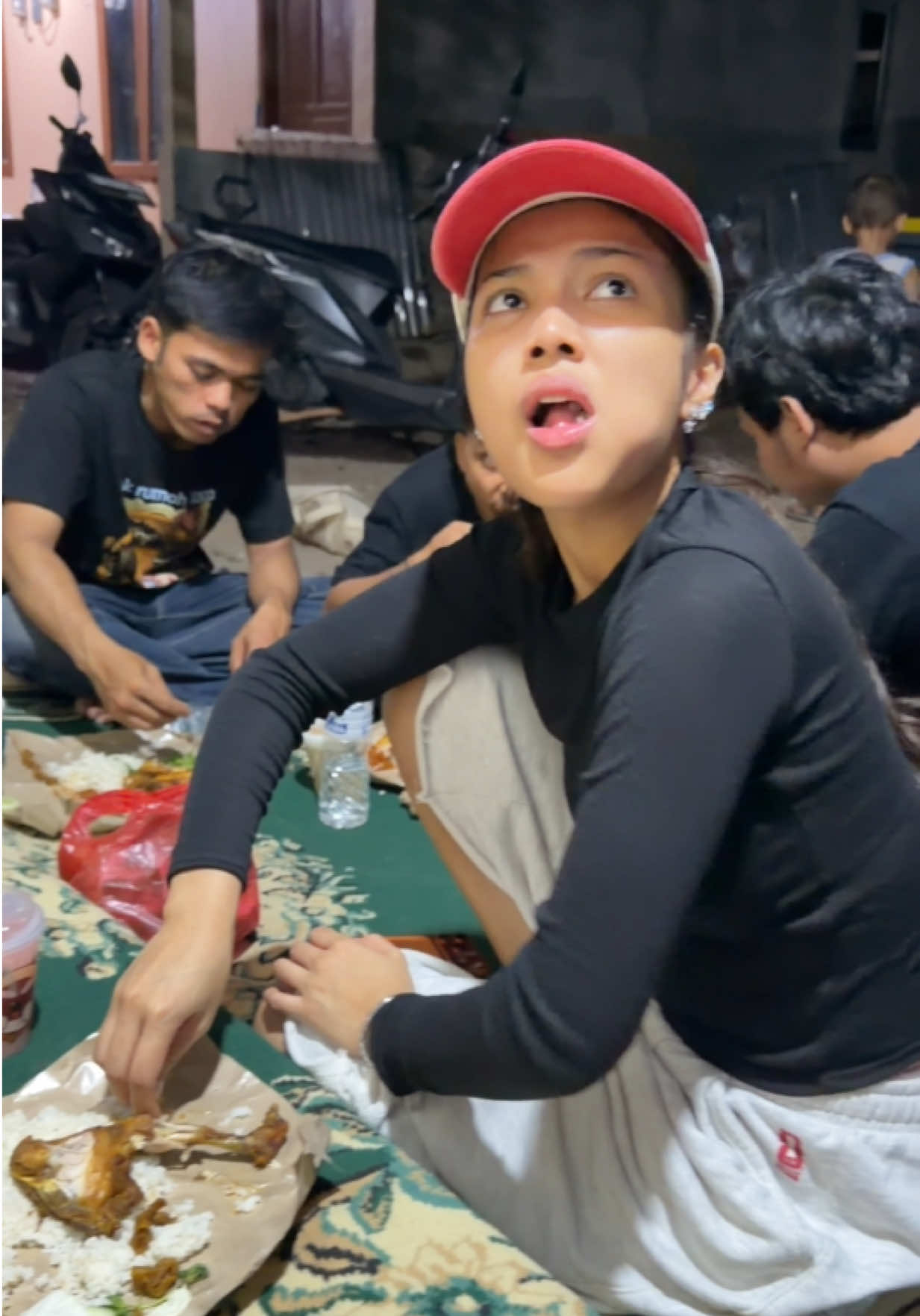 @arthadaa