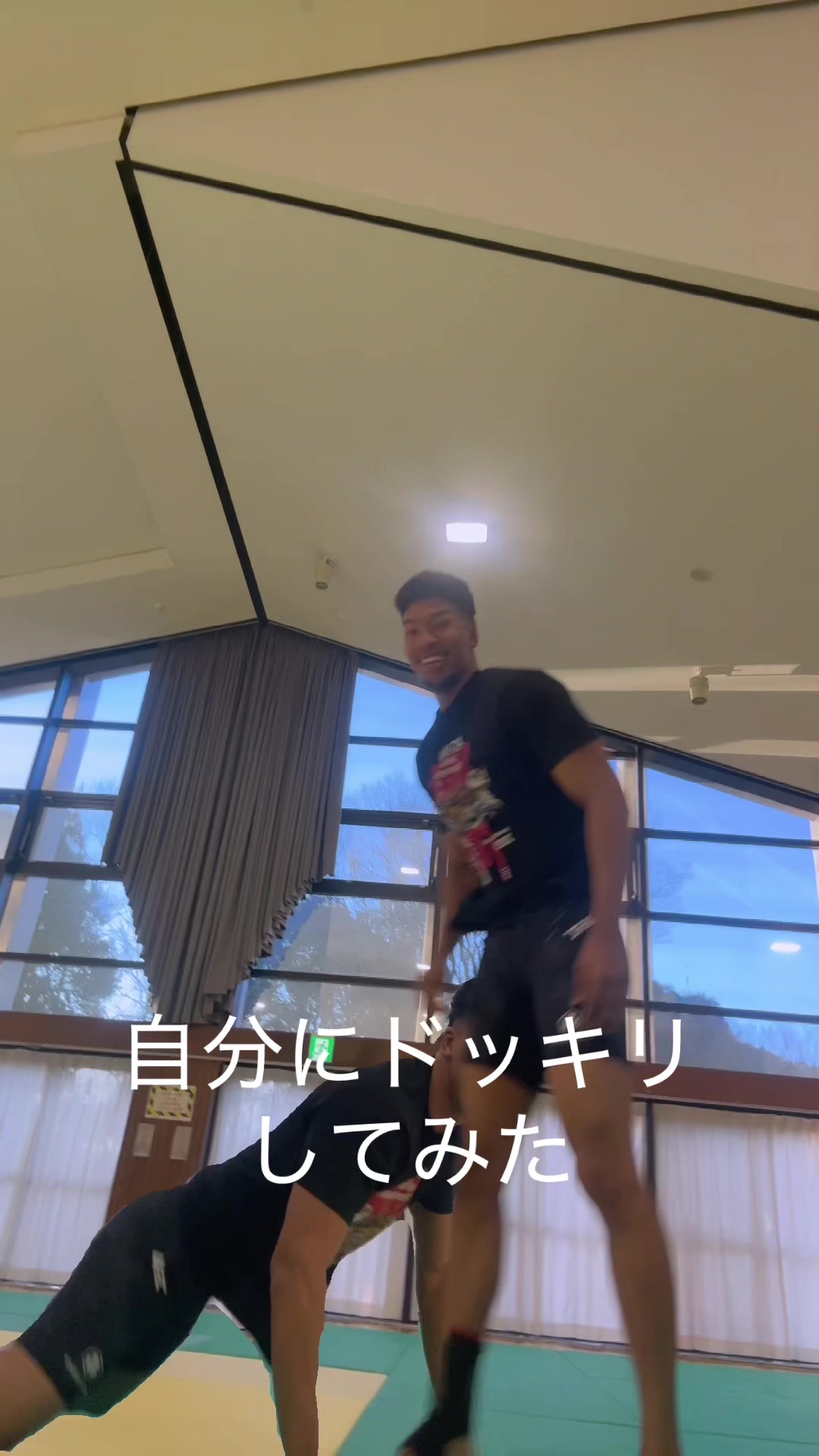 @殴り合いより空気読む方が難しい