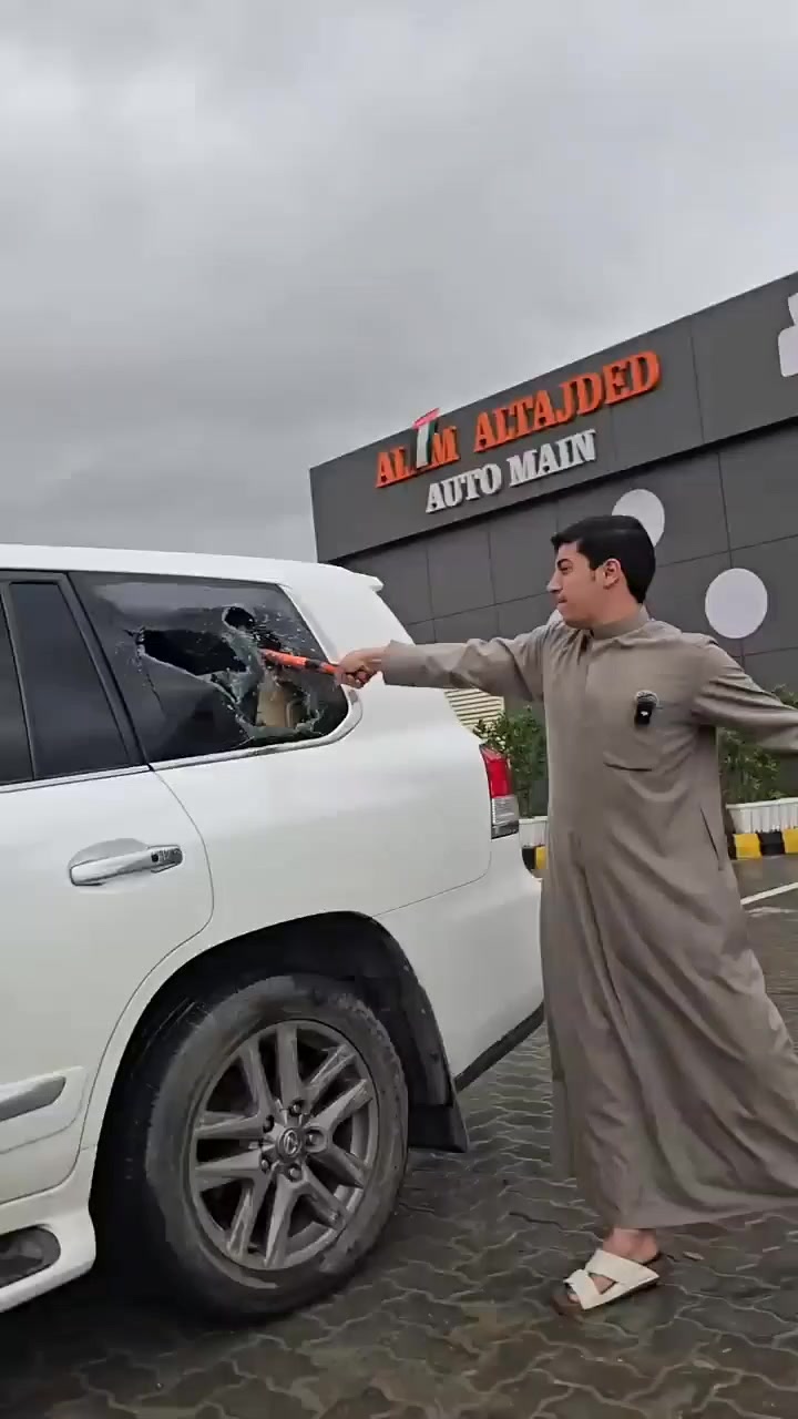 @زِيـــن علـي