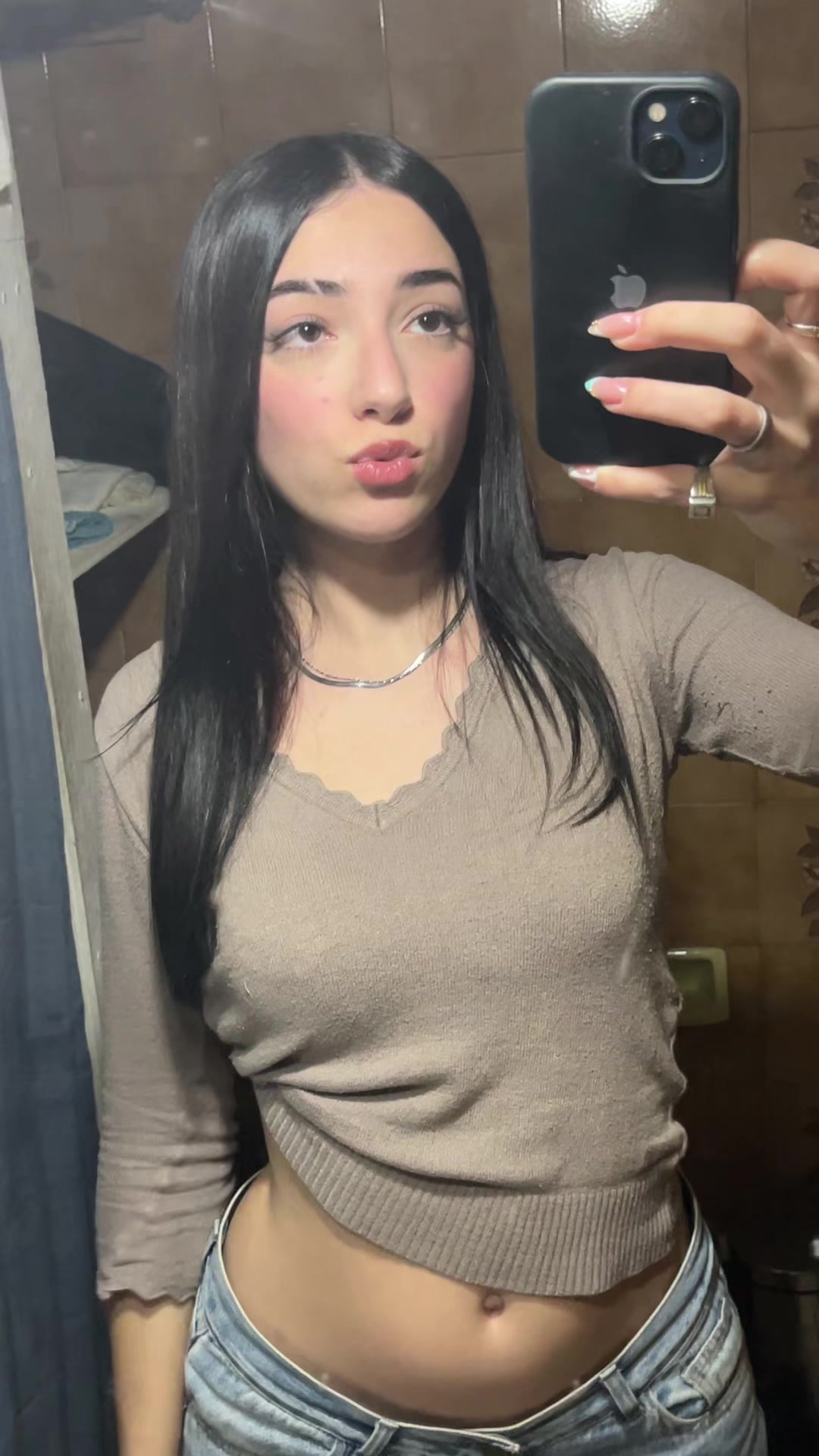 @🎱🐆🥂🪩
