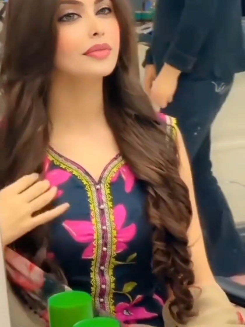 @👑 Fizaa Sanam 👑