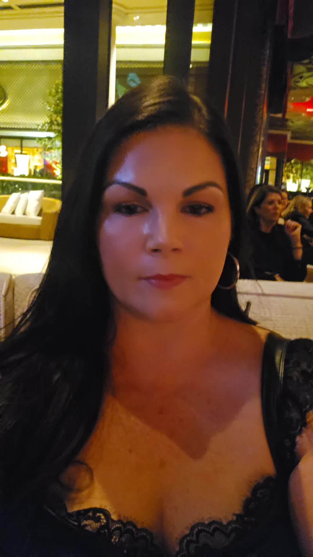 @Vegas Hot Mama