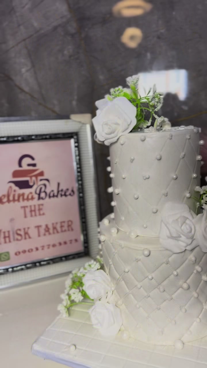 @Gelinabakes