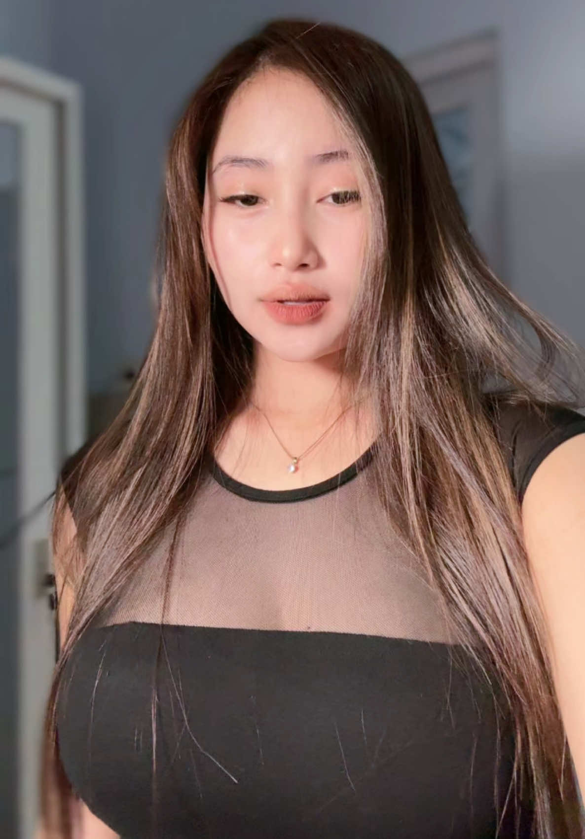 @Ly
