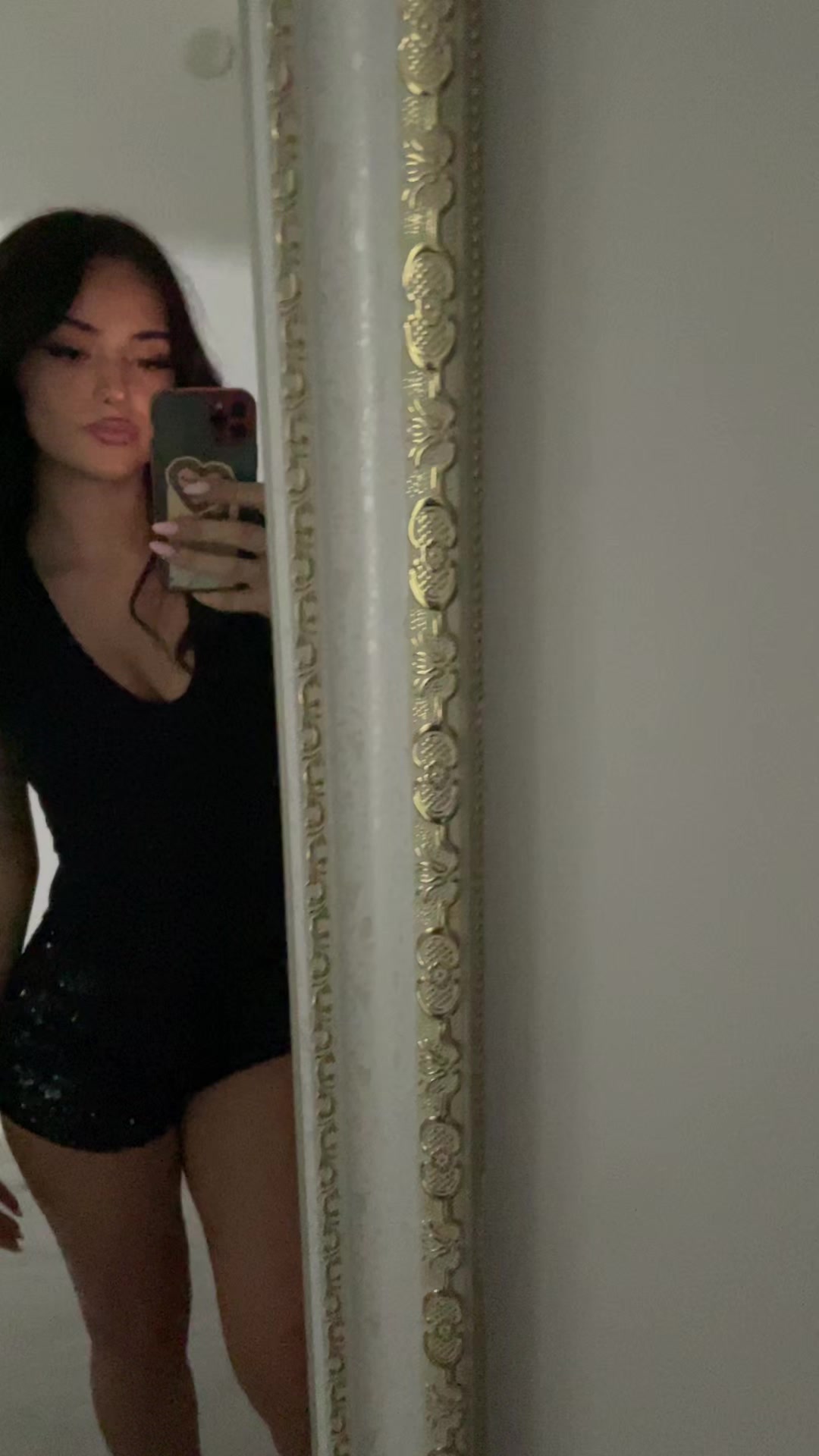 @Lorii