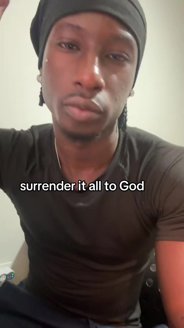 @￼
