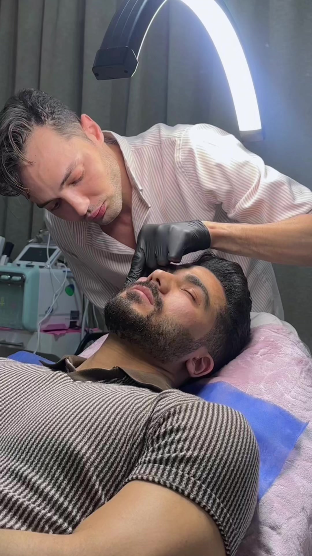 @عيادات سكاي - sky clinic