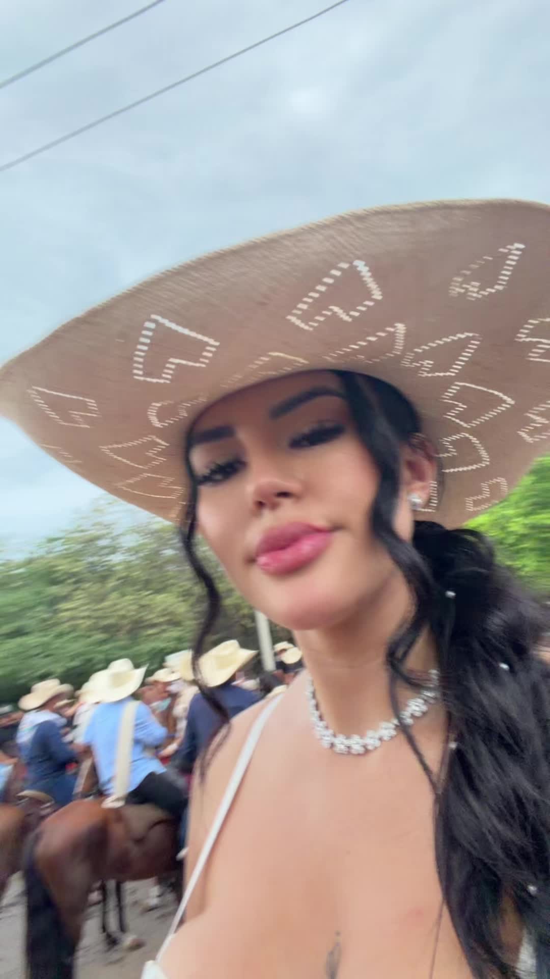 @🐎POTRA DESOBEDIENTE 👻🖤