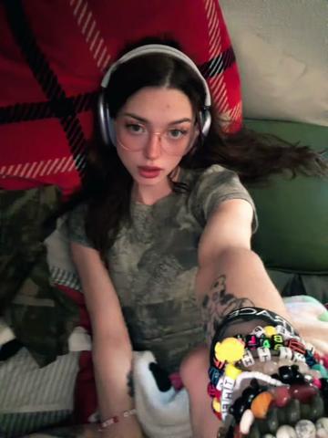 @shroomsq