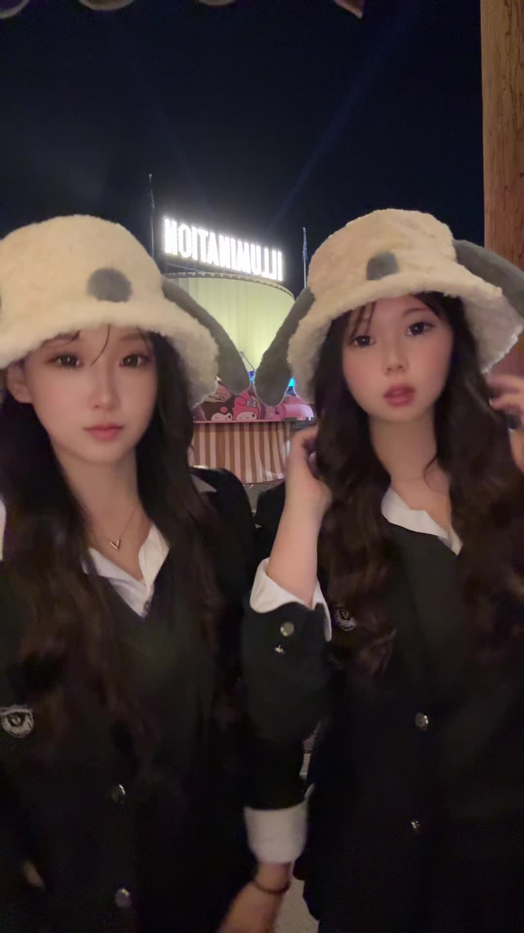 @✨