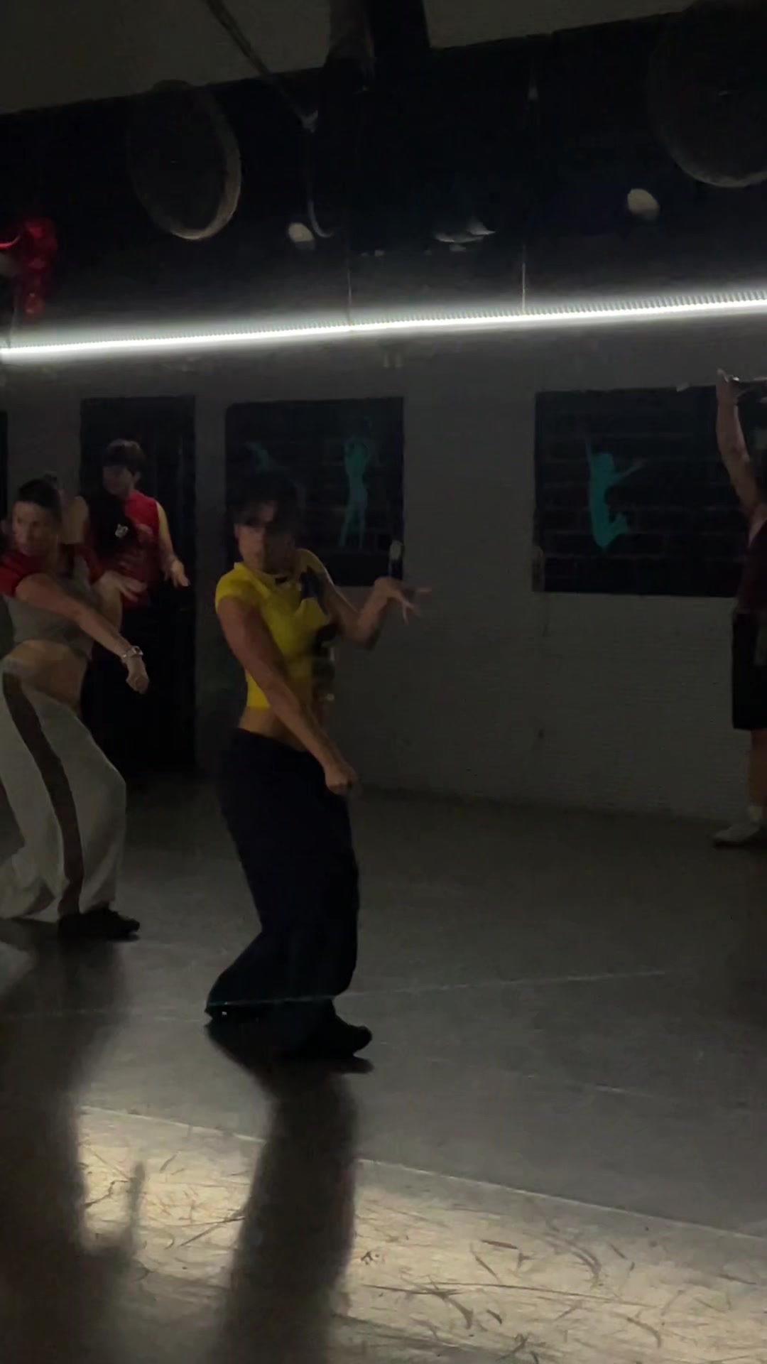 @LOZZY