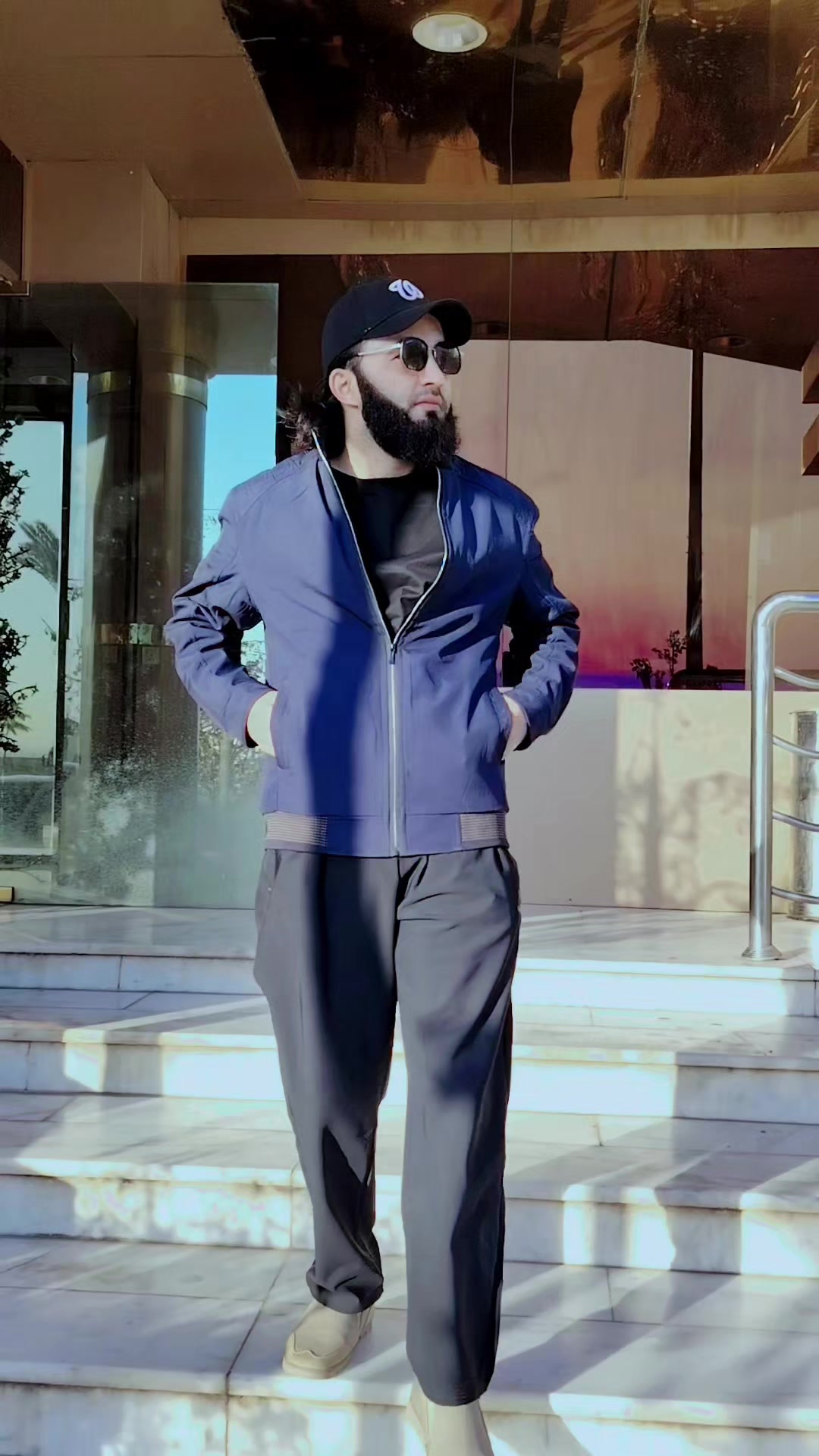 @QAZI 2618181