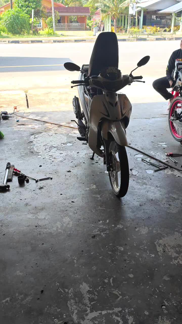 @C&C GARAGE