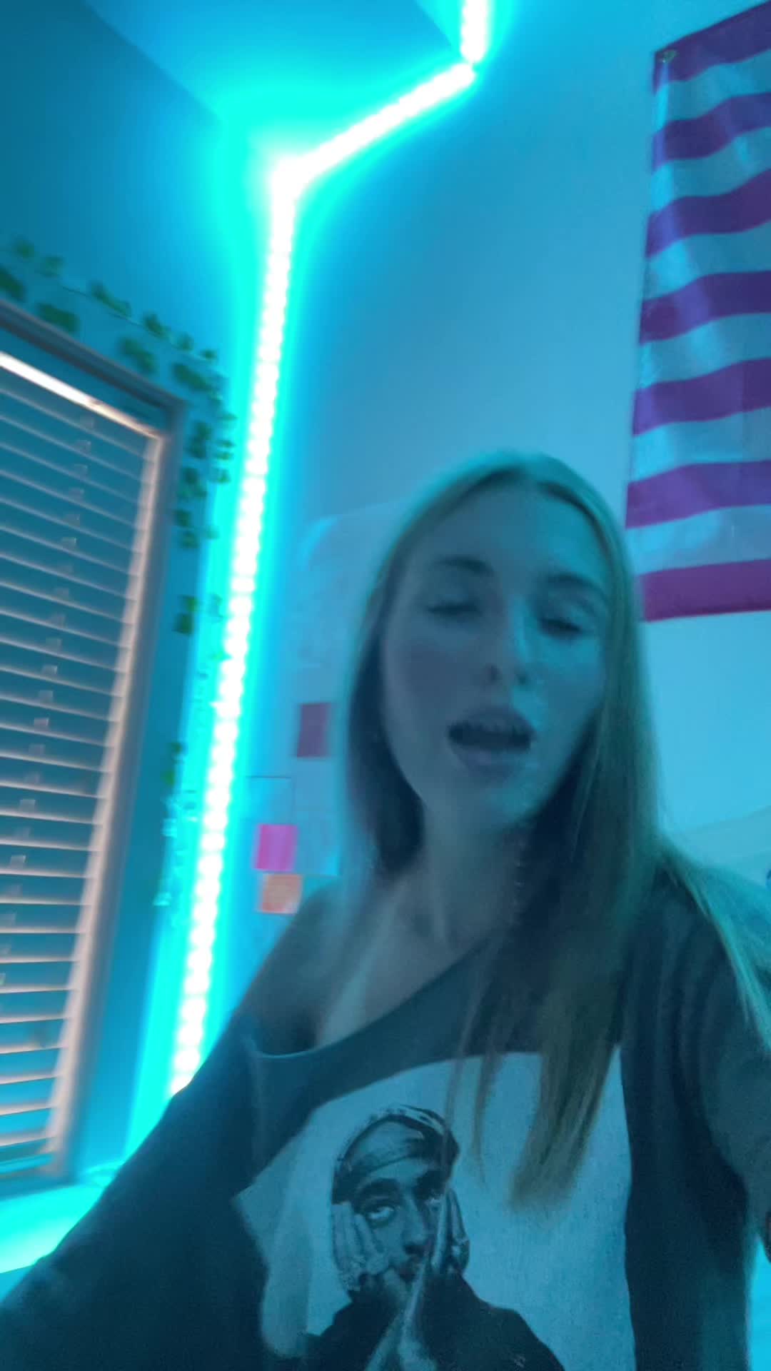 @Sisters