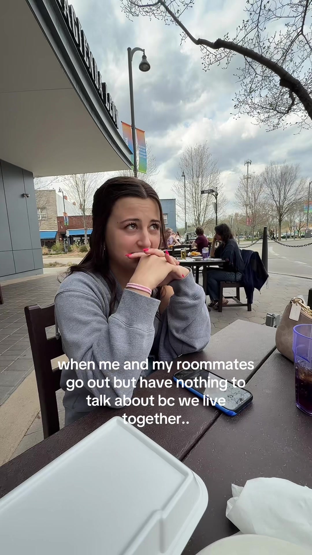 @rhylee