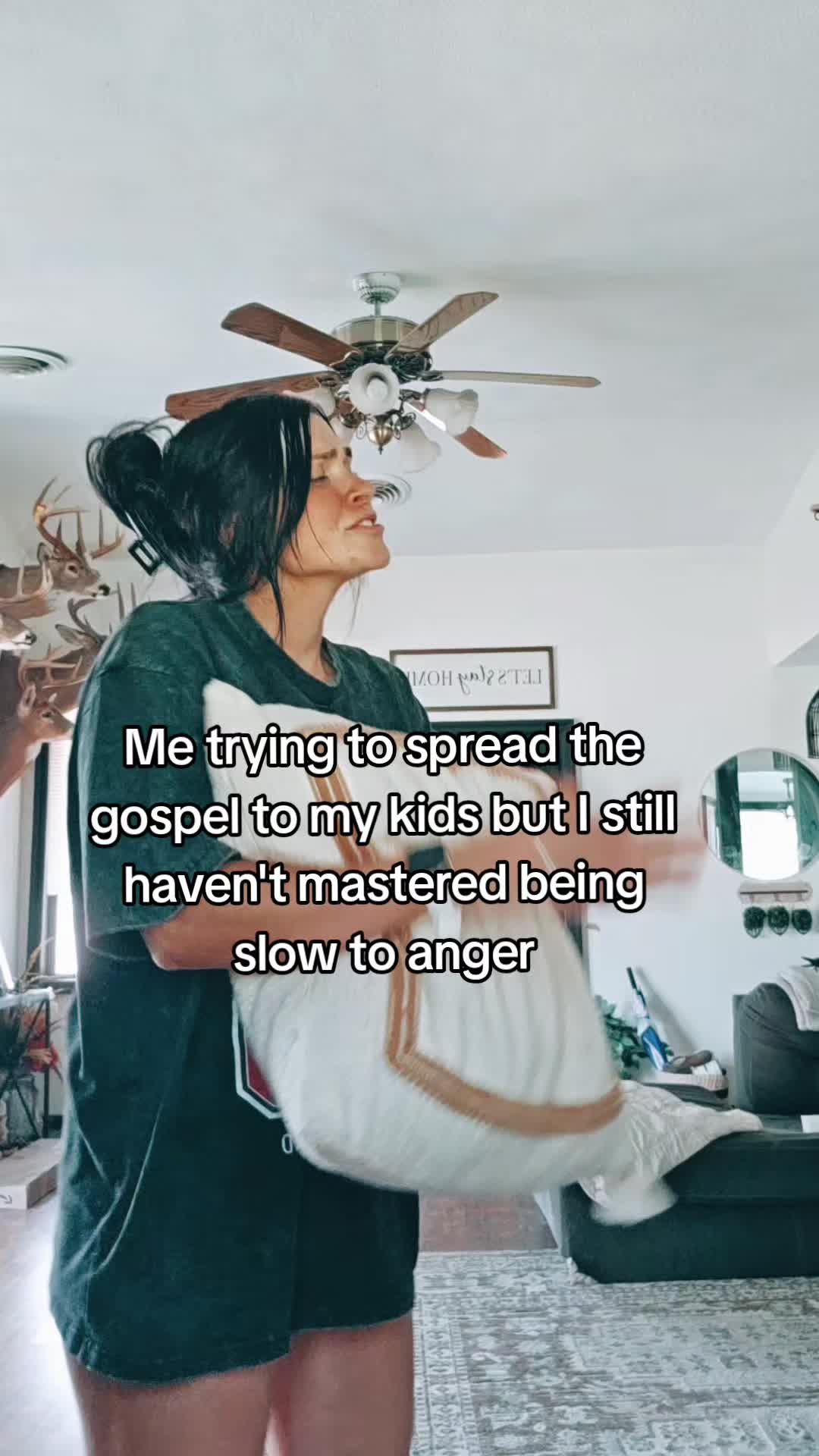 @moodymegan