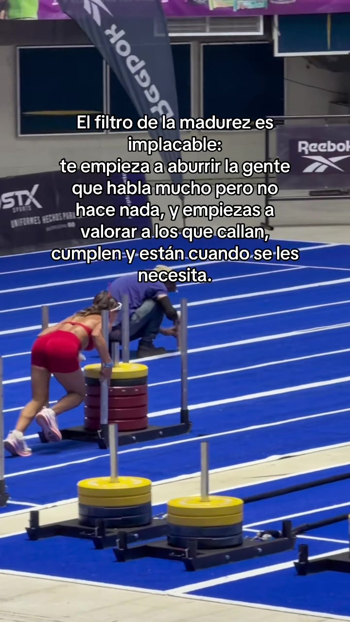 @Nathalia López