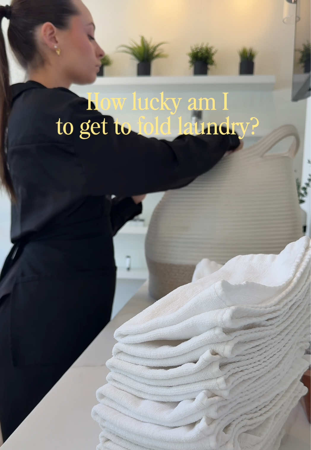 @MIKAELA🤍🪩✨