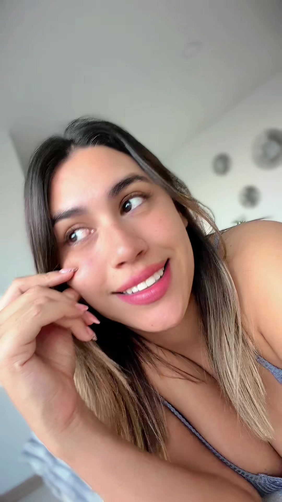 @Karo✨
