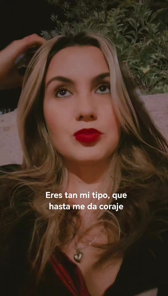 @Nadia Isabel Flores