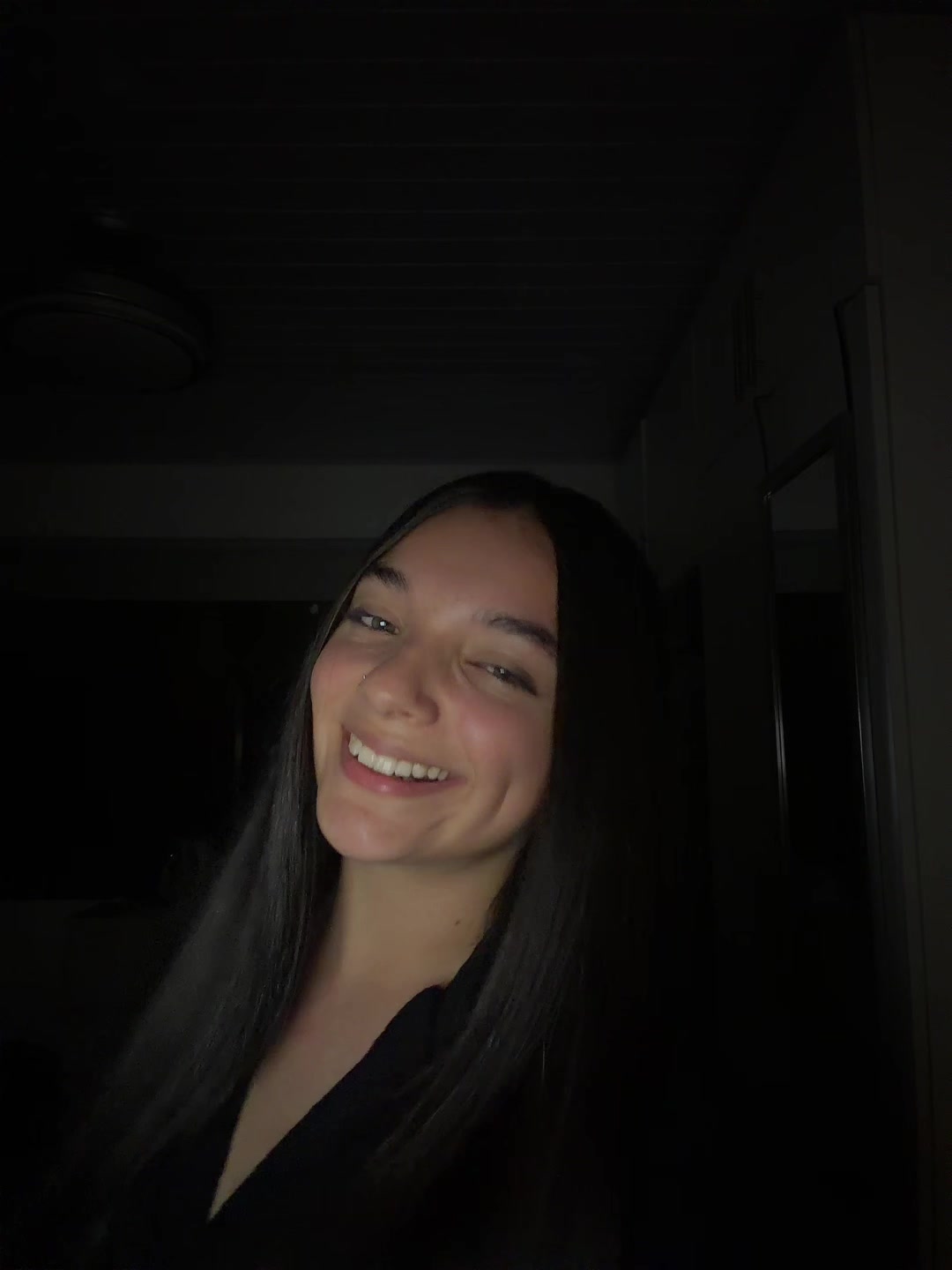 @𝒱𝒶𝓁𝑒 👸🏻