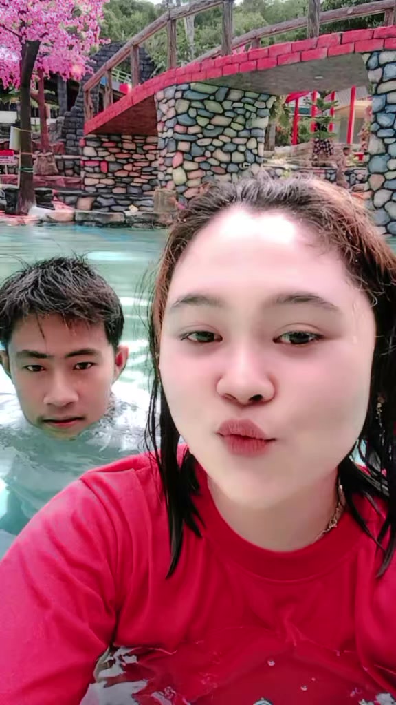 @Riyanadwi