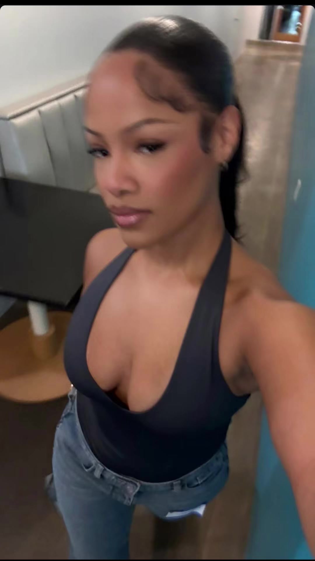 @🧛♀️