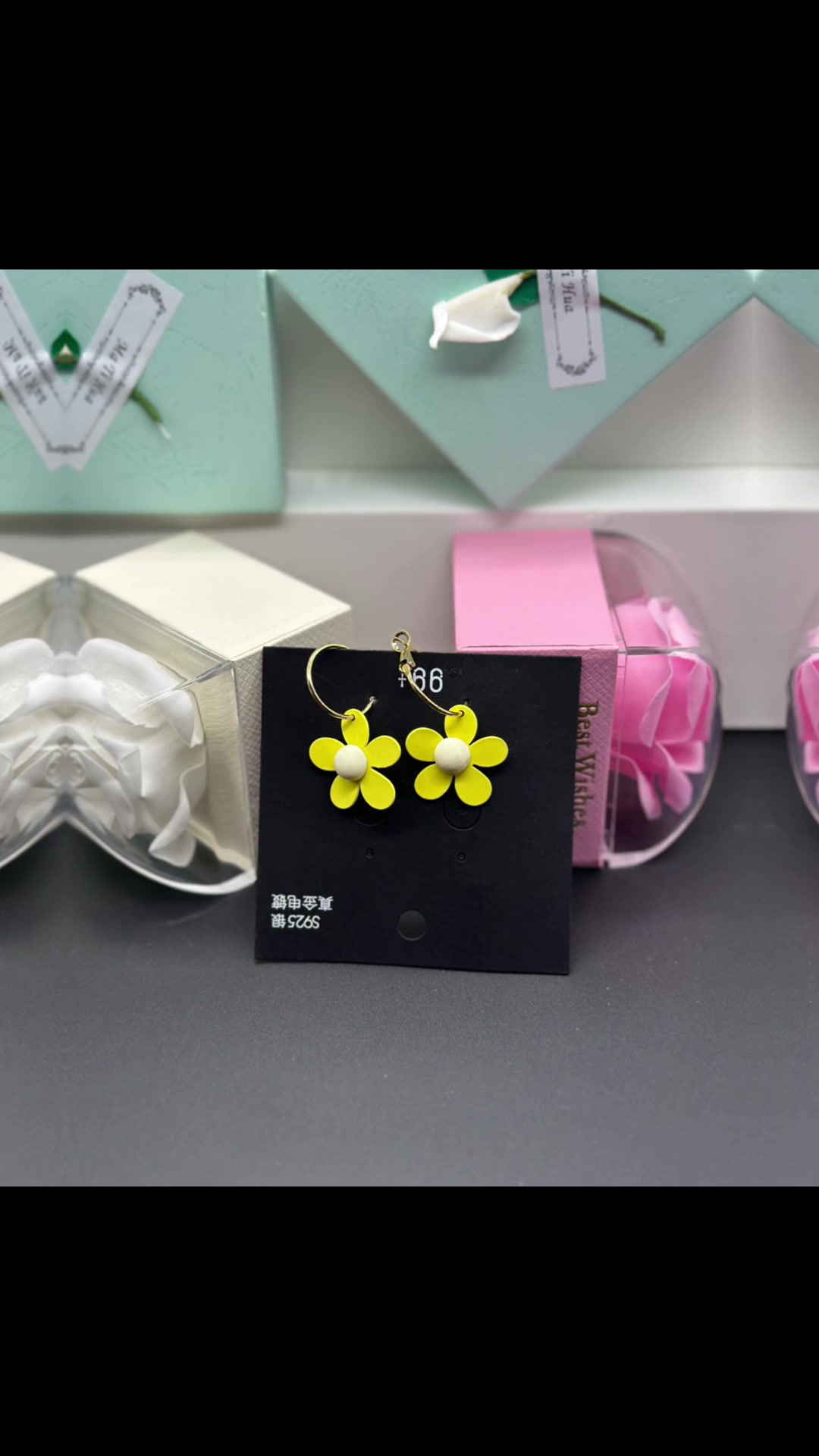 @Lin-earrings
