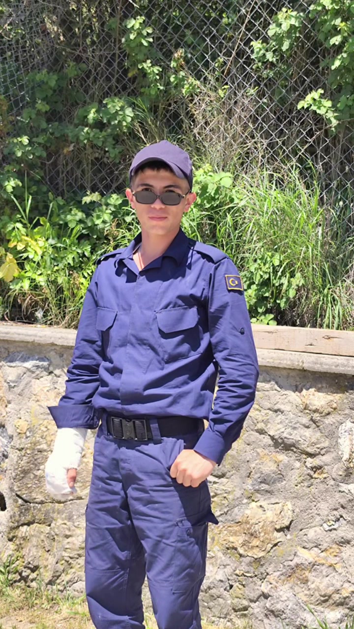 @azad &ccedil;elik