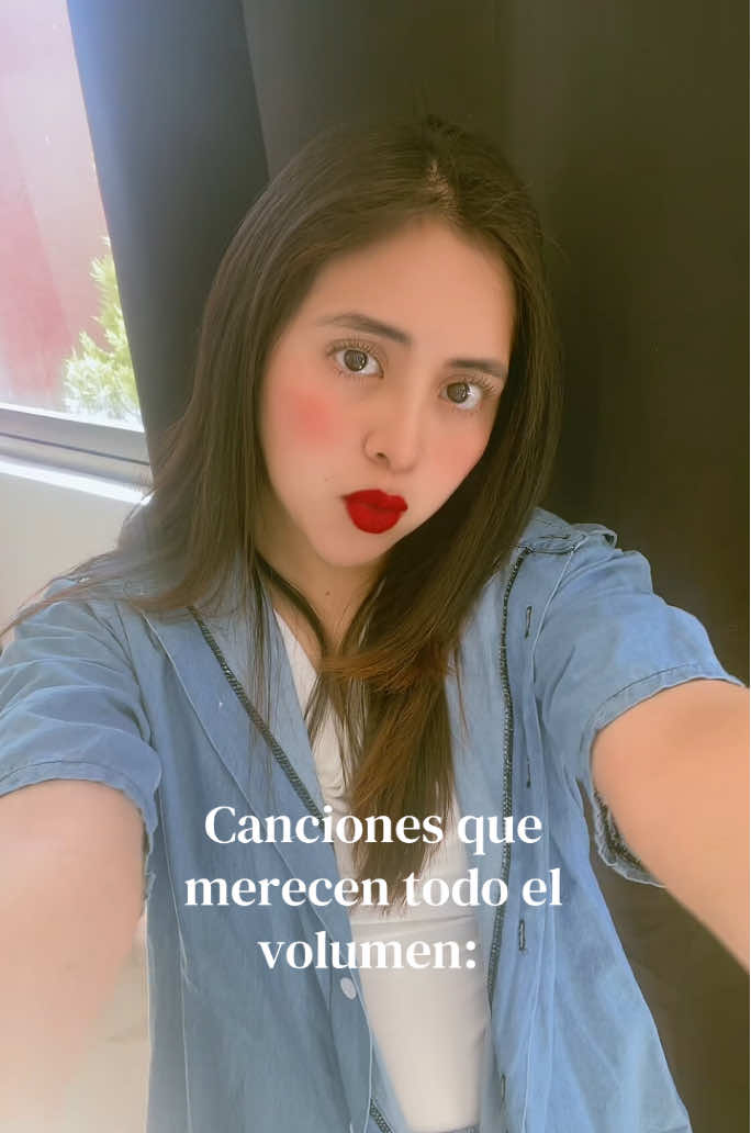 @Daniela✨