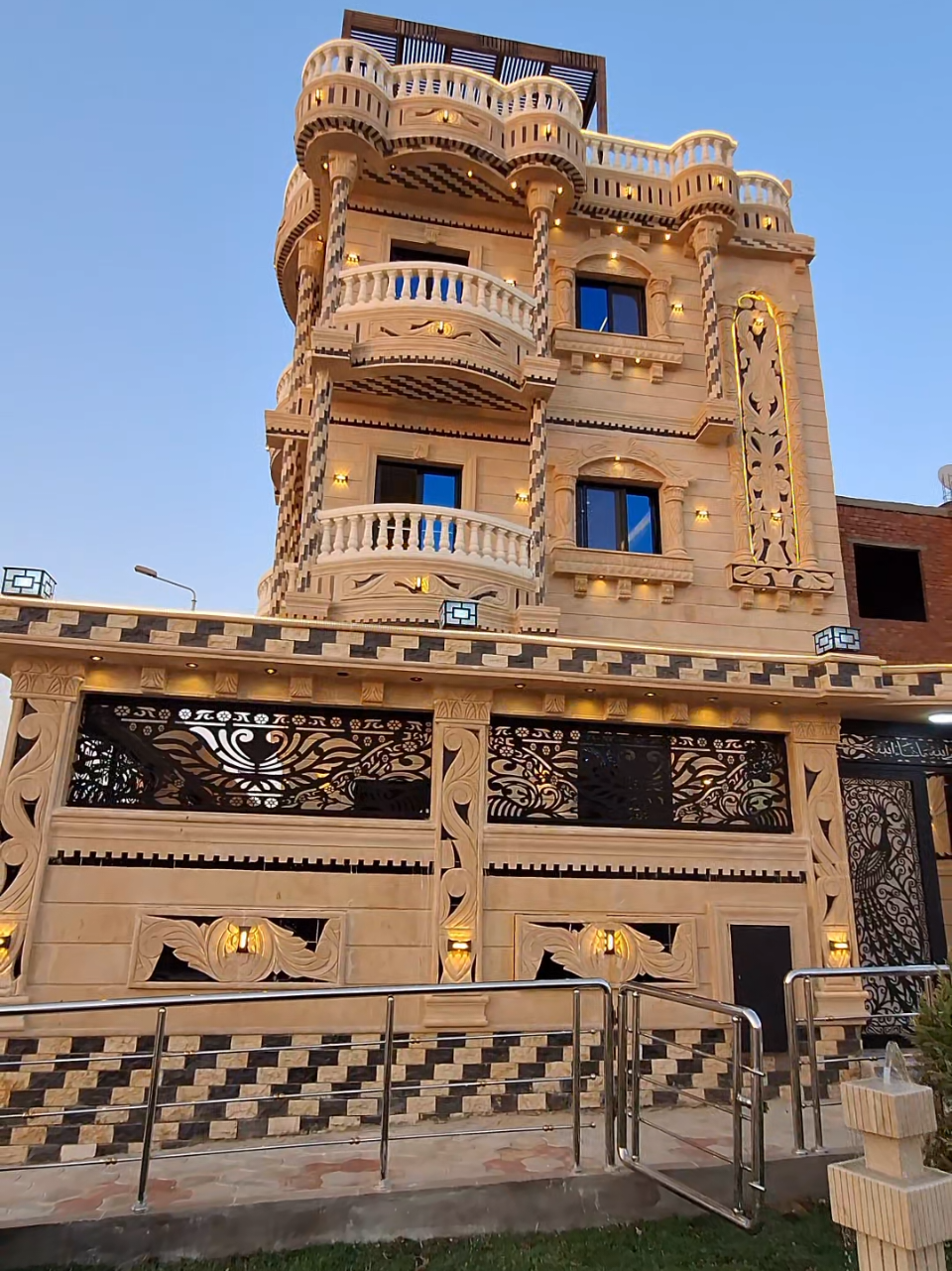 @ابني بيتك حدائق اكتوبر