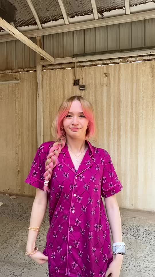 @pinkblondie30