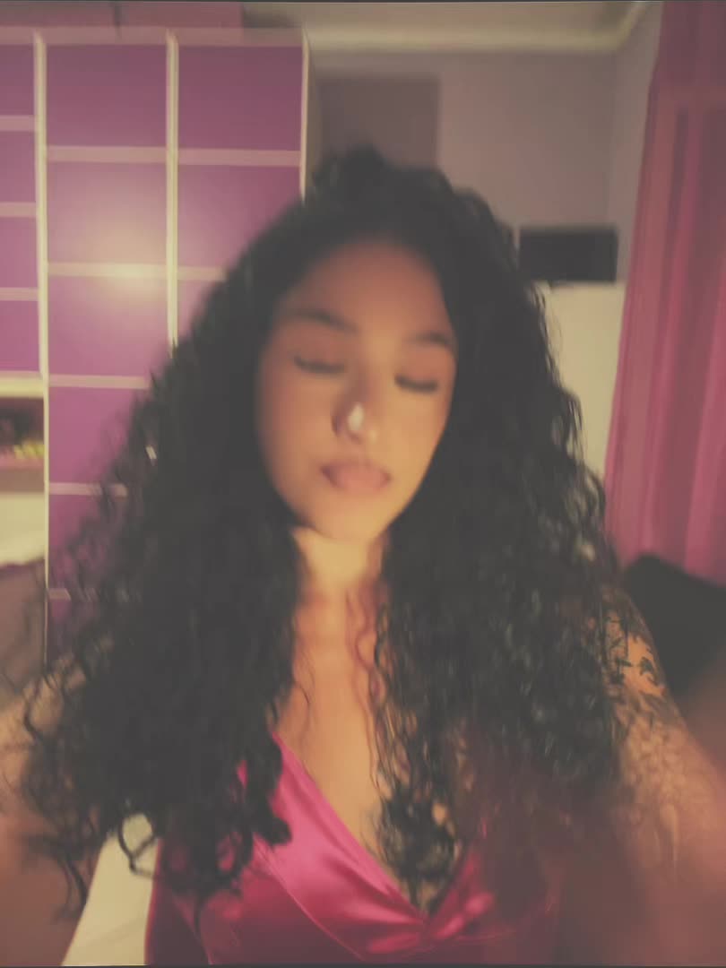 @Aboutmekc_