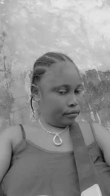 @jupsine lokomo