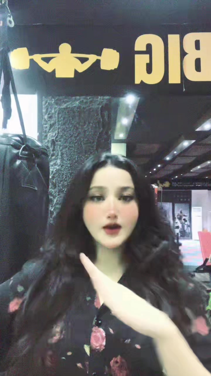 @cheekupeeku2