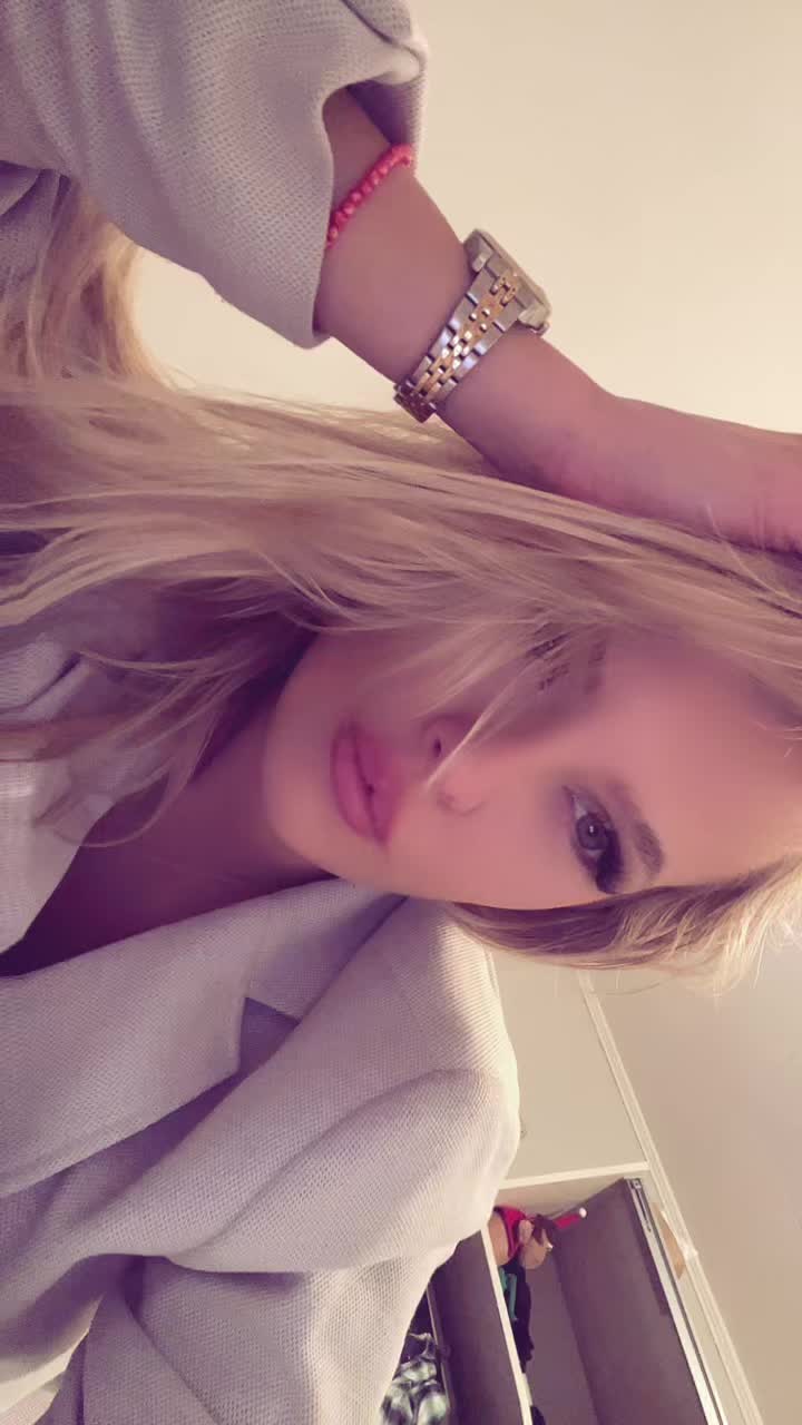@Andjela