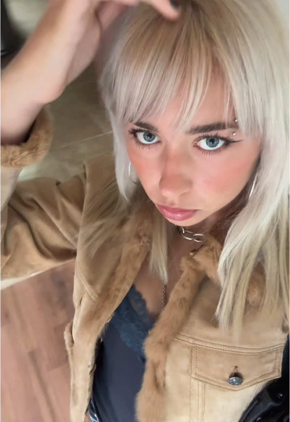 @floraaamadrigal