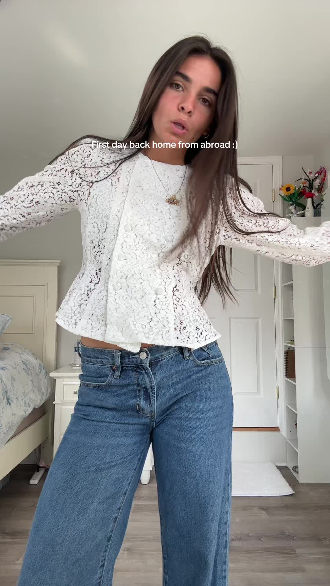 @v💋