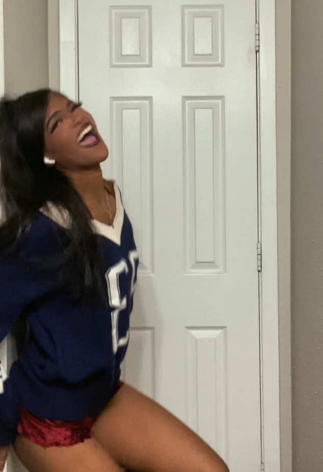 @LariahDeanne