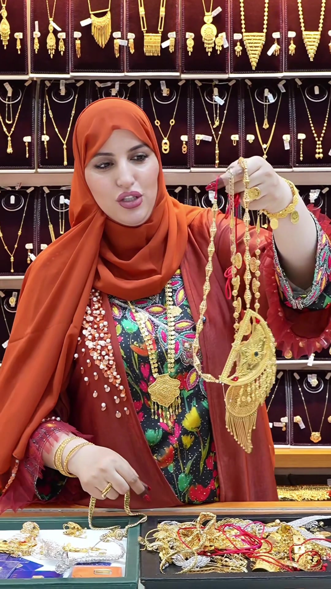 @امال المرزوقي