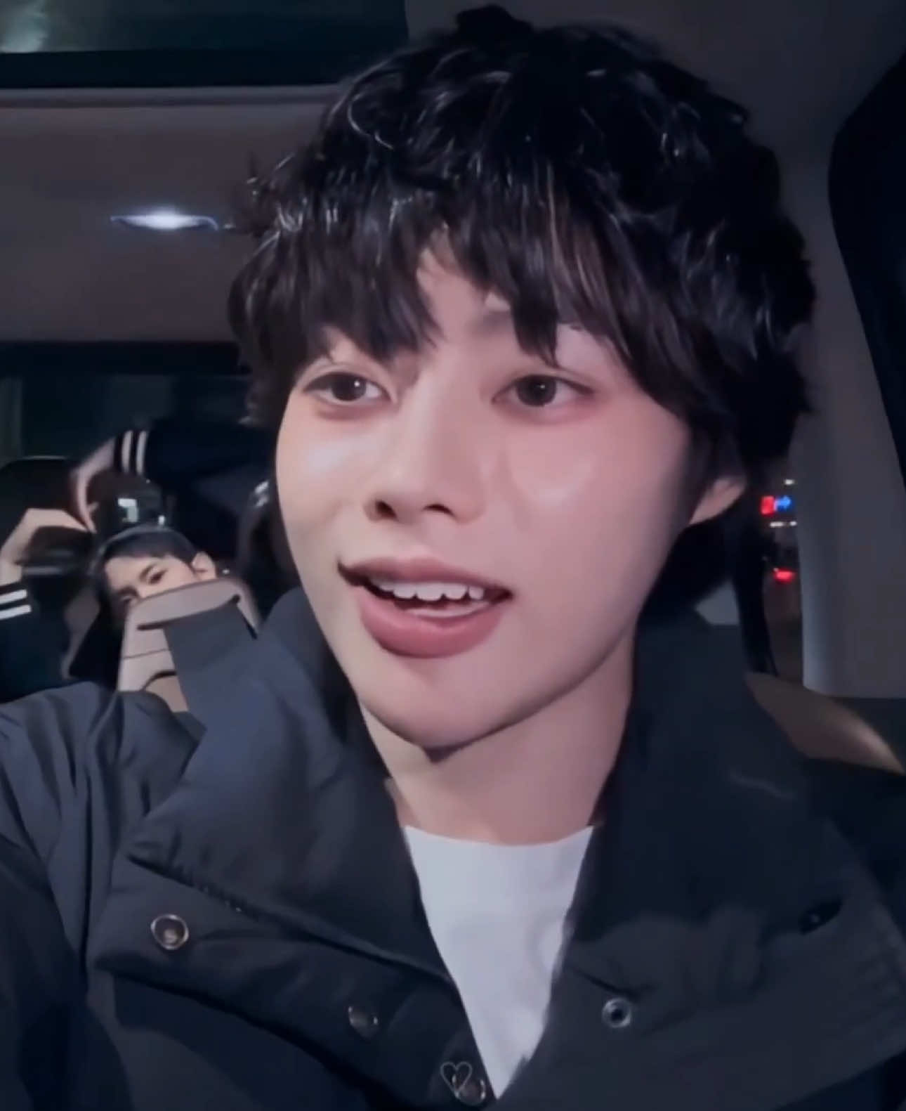 @𝐊𝐢𝐤𝐢🌻