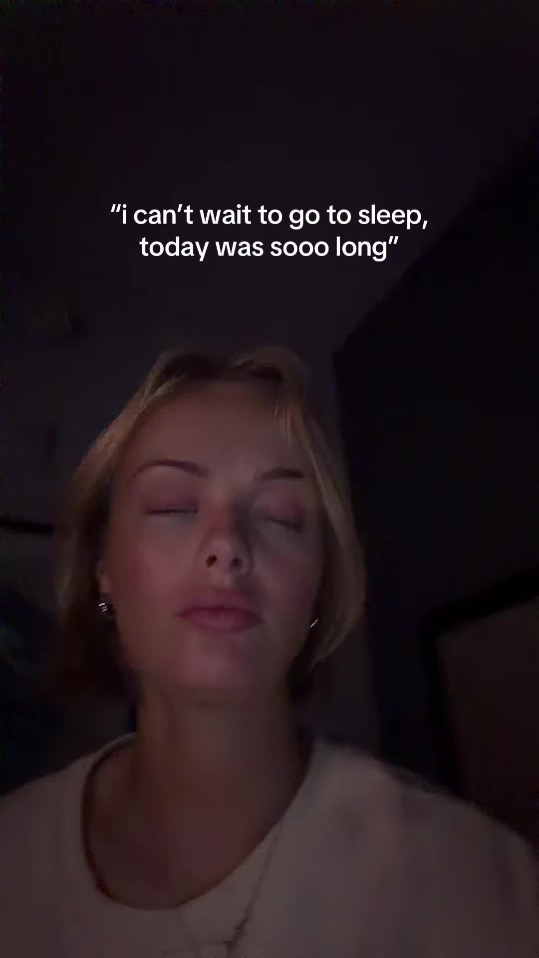 @rachelleahtia