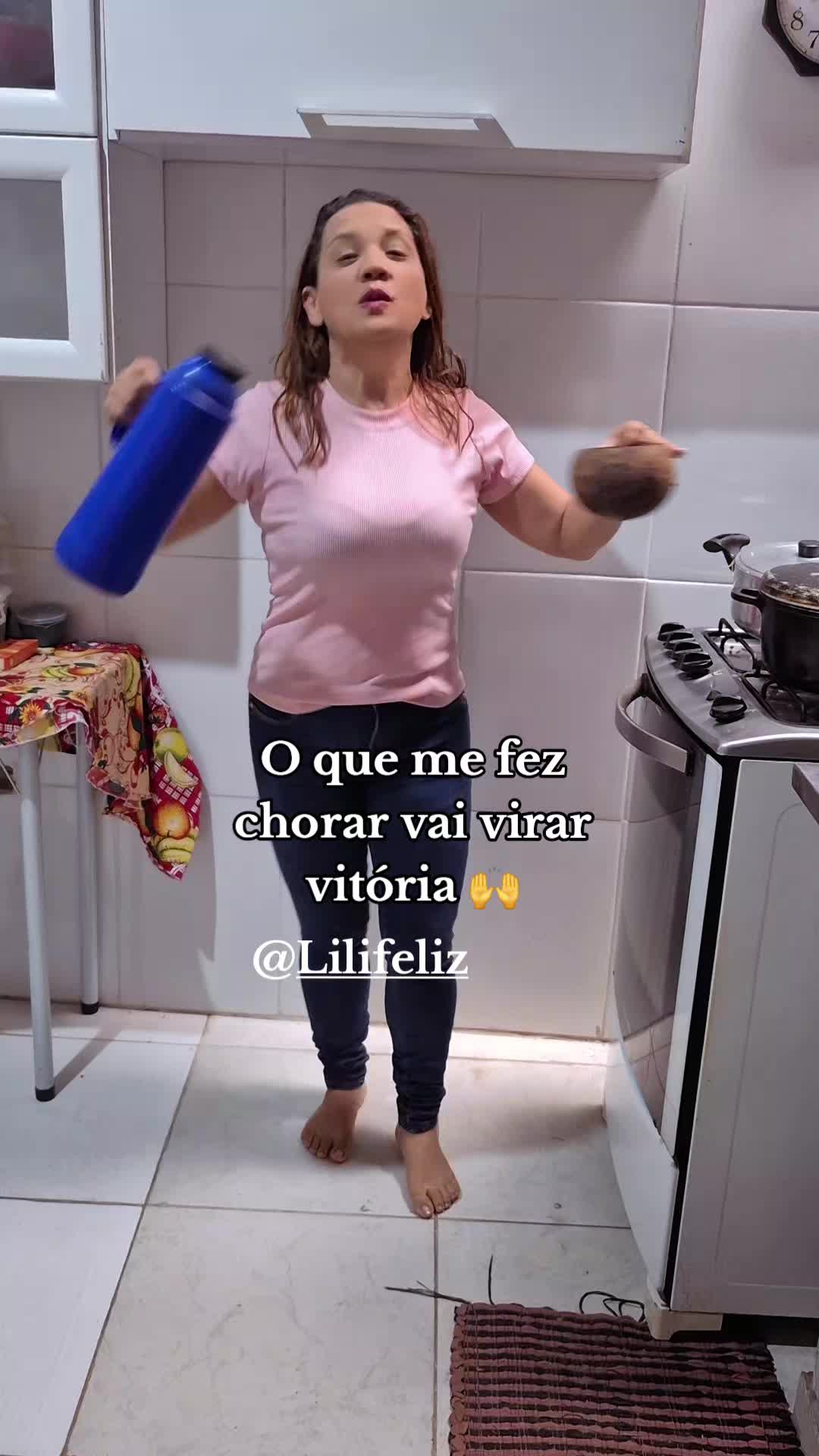 @Lilifeliz