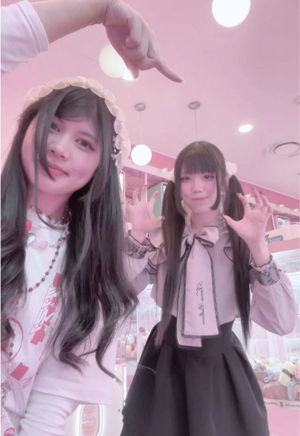@runa ᜊ( ' ⩊ '𖦹)ᜊ