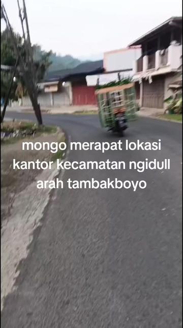 @Mak Krombong