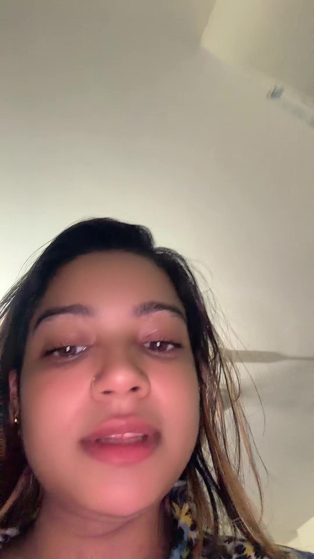@Sara Vlogs
