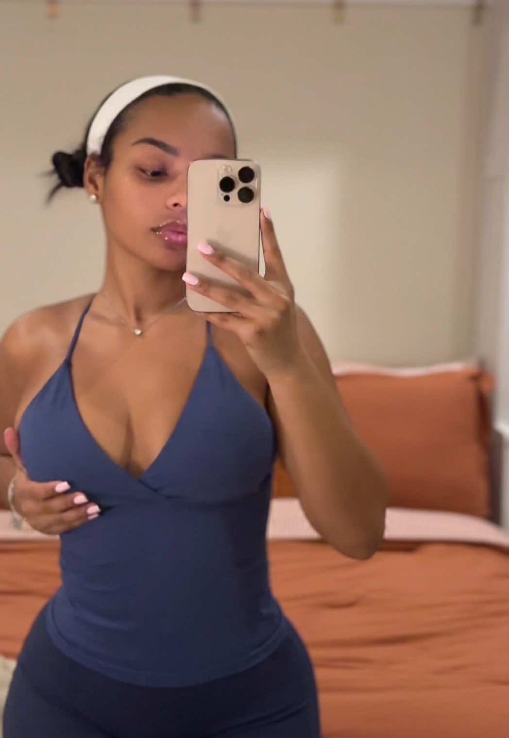@YT: Aaliyah Enjoli