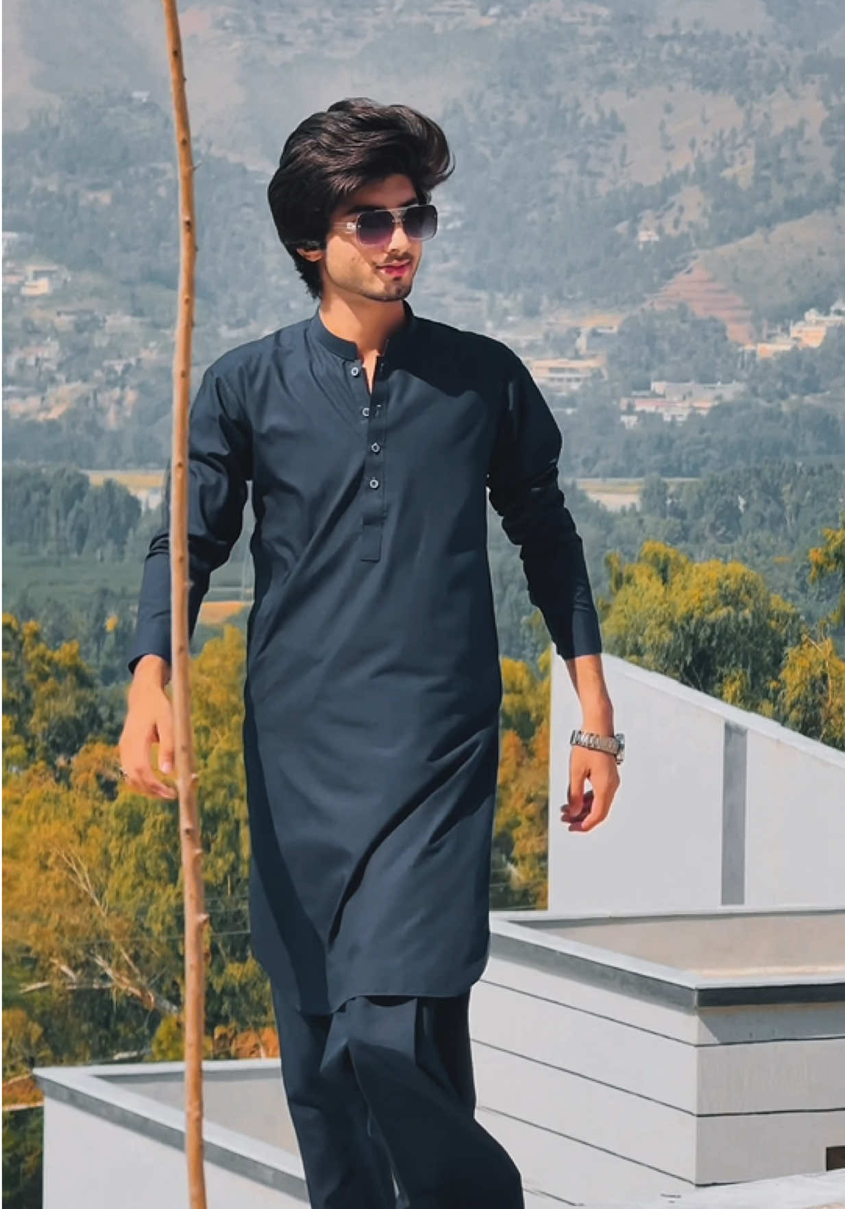 @Shahid_loyal2