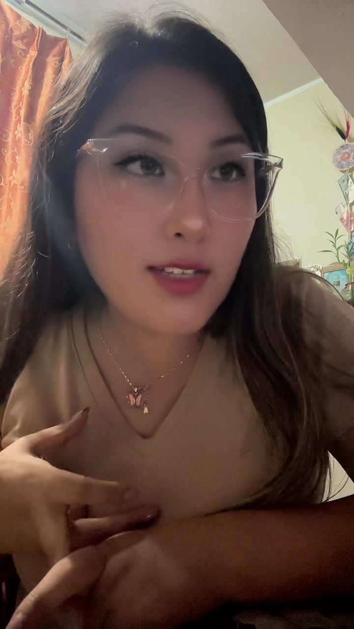 @Alison Damian 🌻🇵🇪